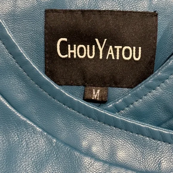 Chouyatou Women Casual Collarless
Cropped Pu Leather Biker Jacket Size Medium - Picture 12 of 13